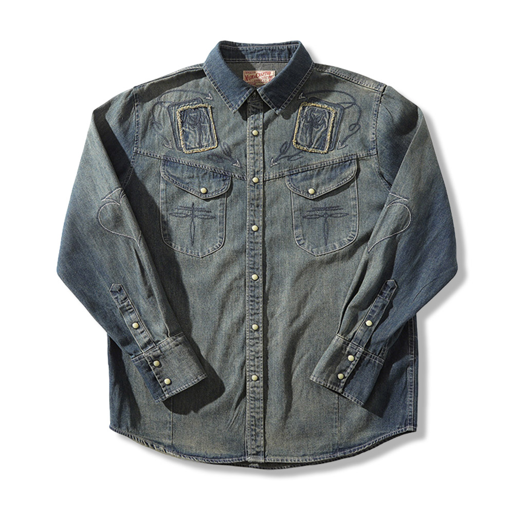 ジョーカーデビルカード　刺繍入り黄土ウォッシュデニムシャツ