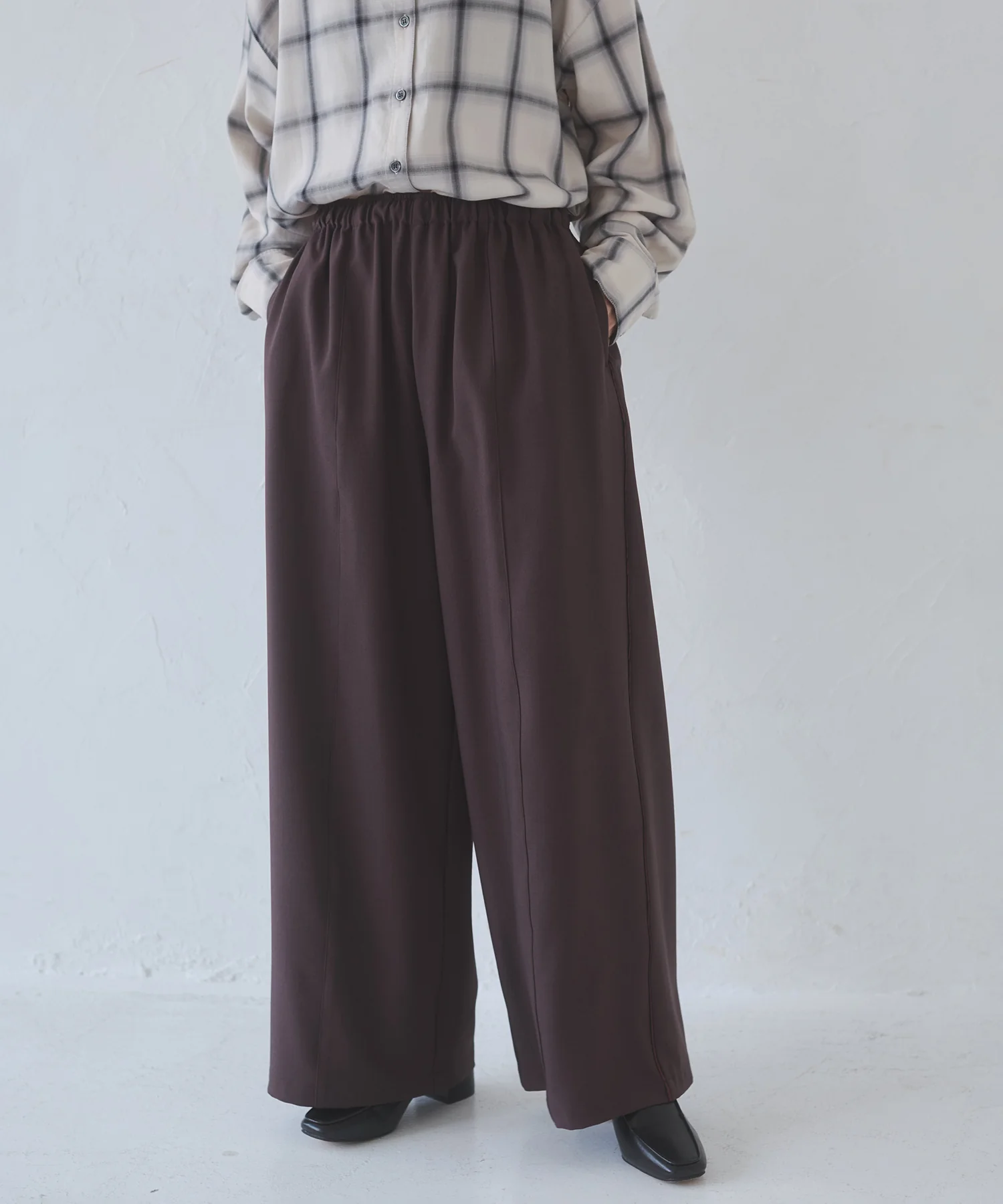 サイドライン ワイドストレートパンツ