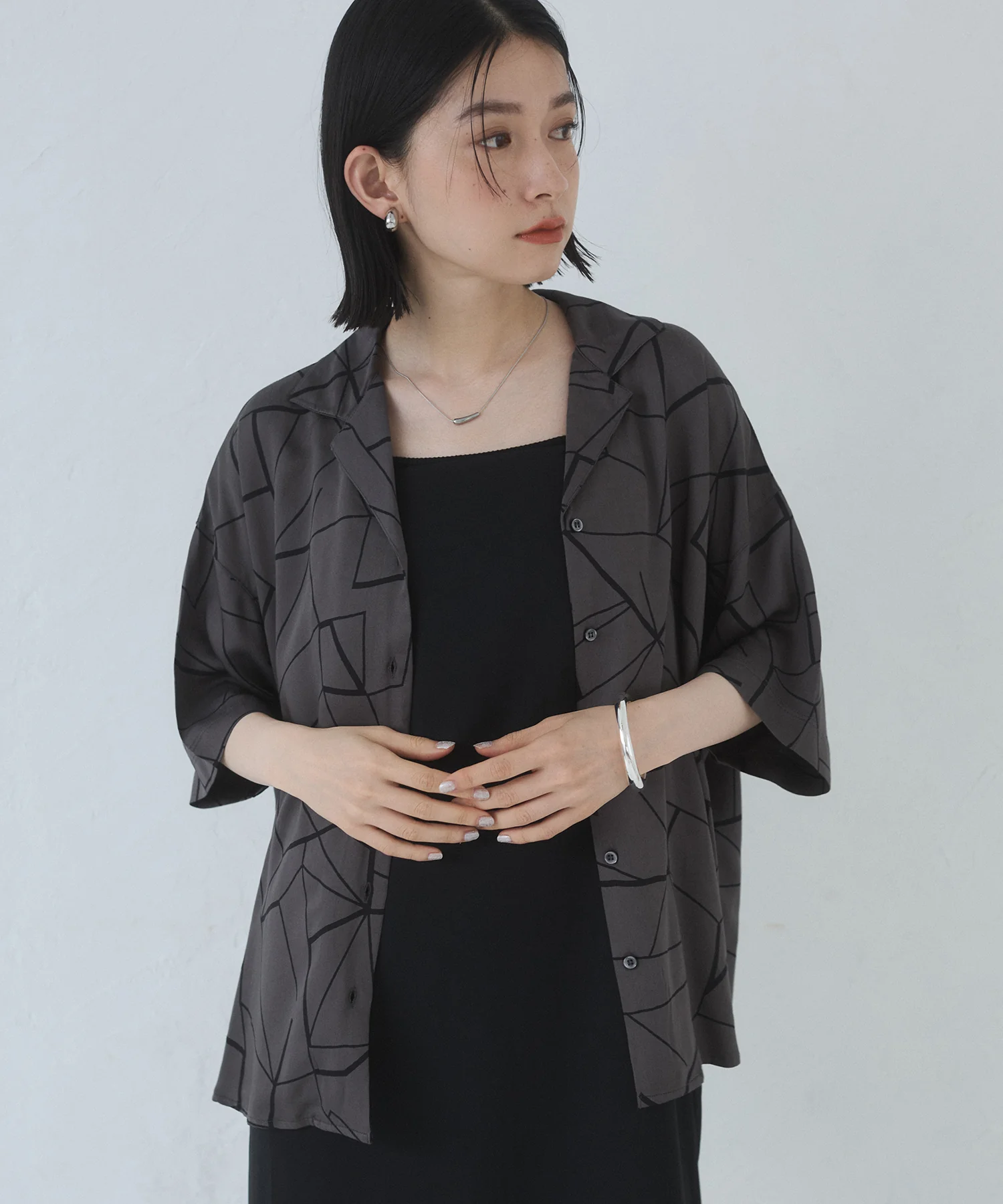 ビスコースサテン プリント開襟シャツ