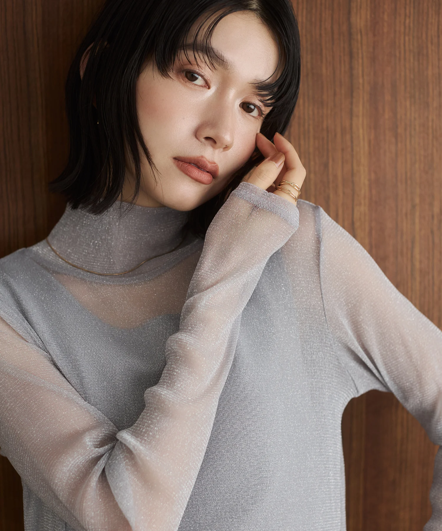 【新色追加】ラメシアー ハイネックトップス