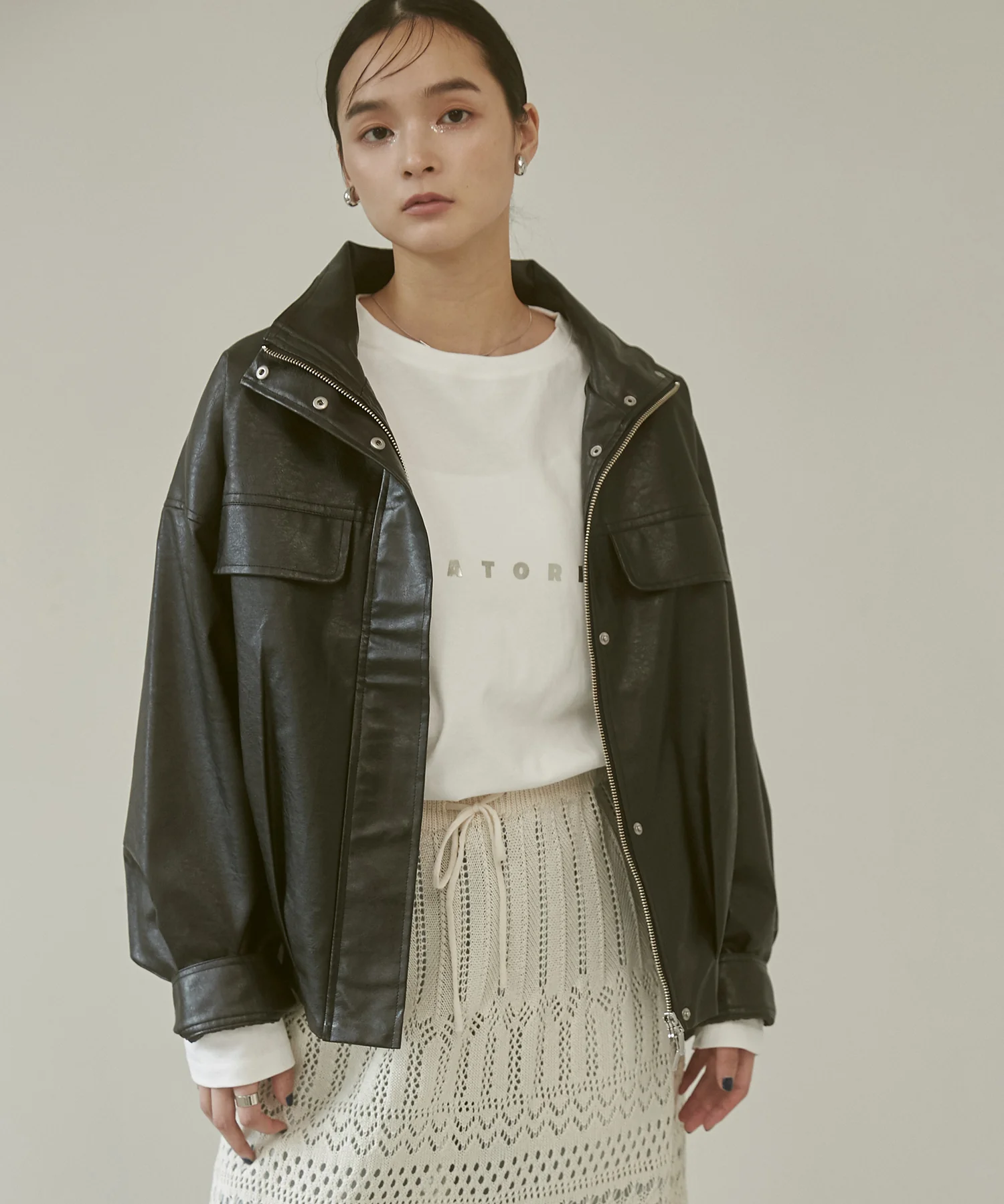 フェイクレザー オーバーブルゾン