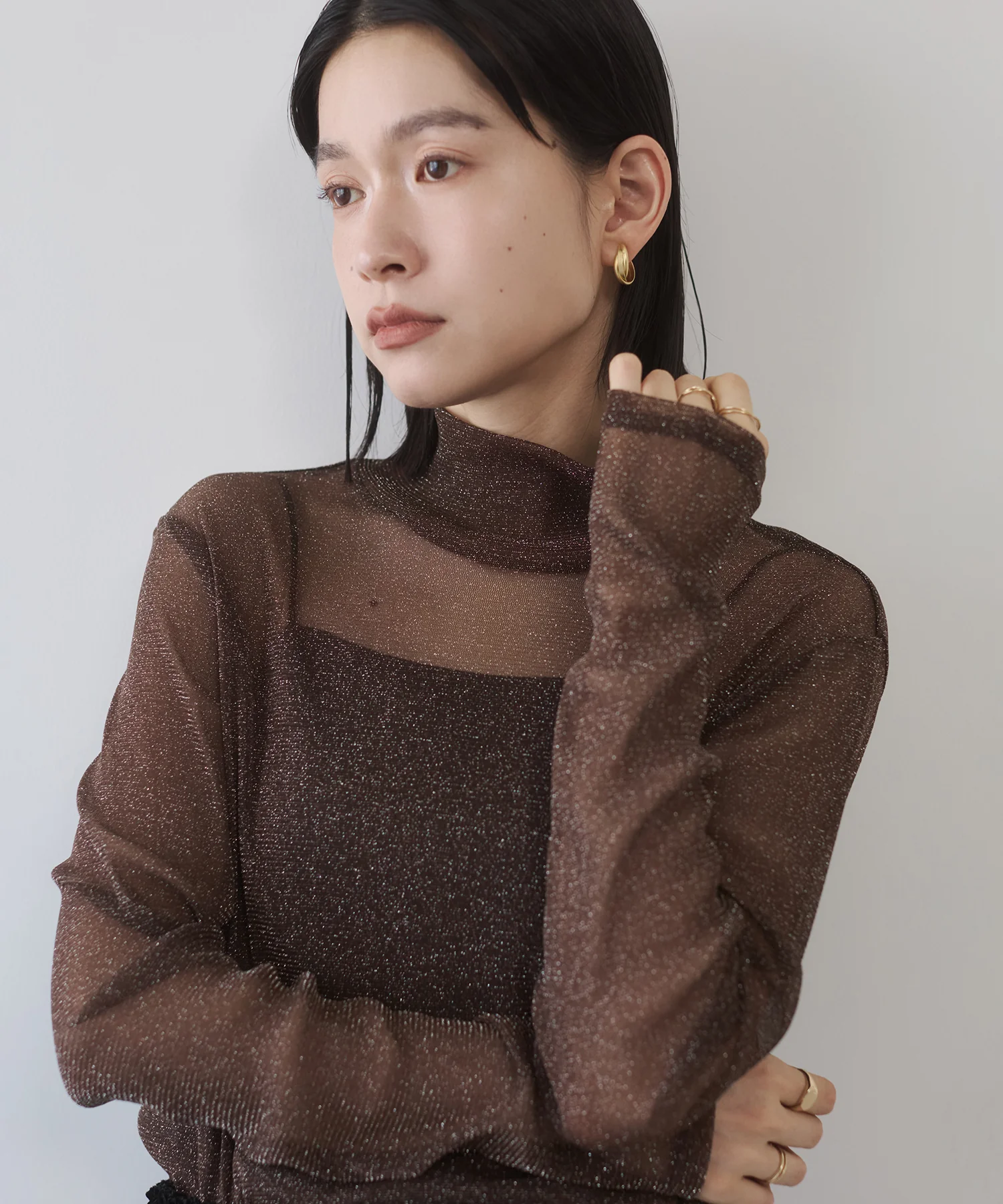 【新色追加】ラメシアー ハイネックトップス