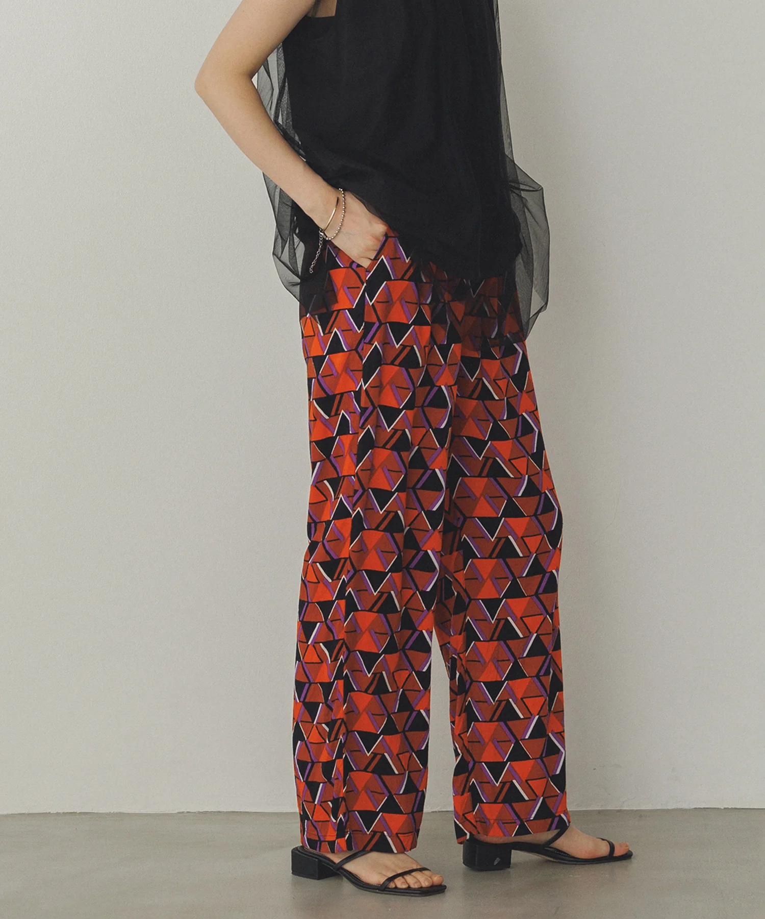 レーヨン プリントストレートパンツ