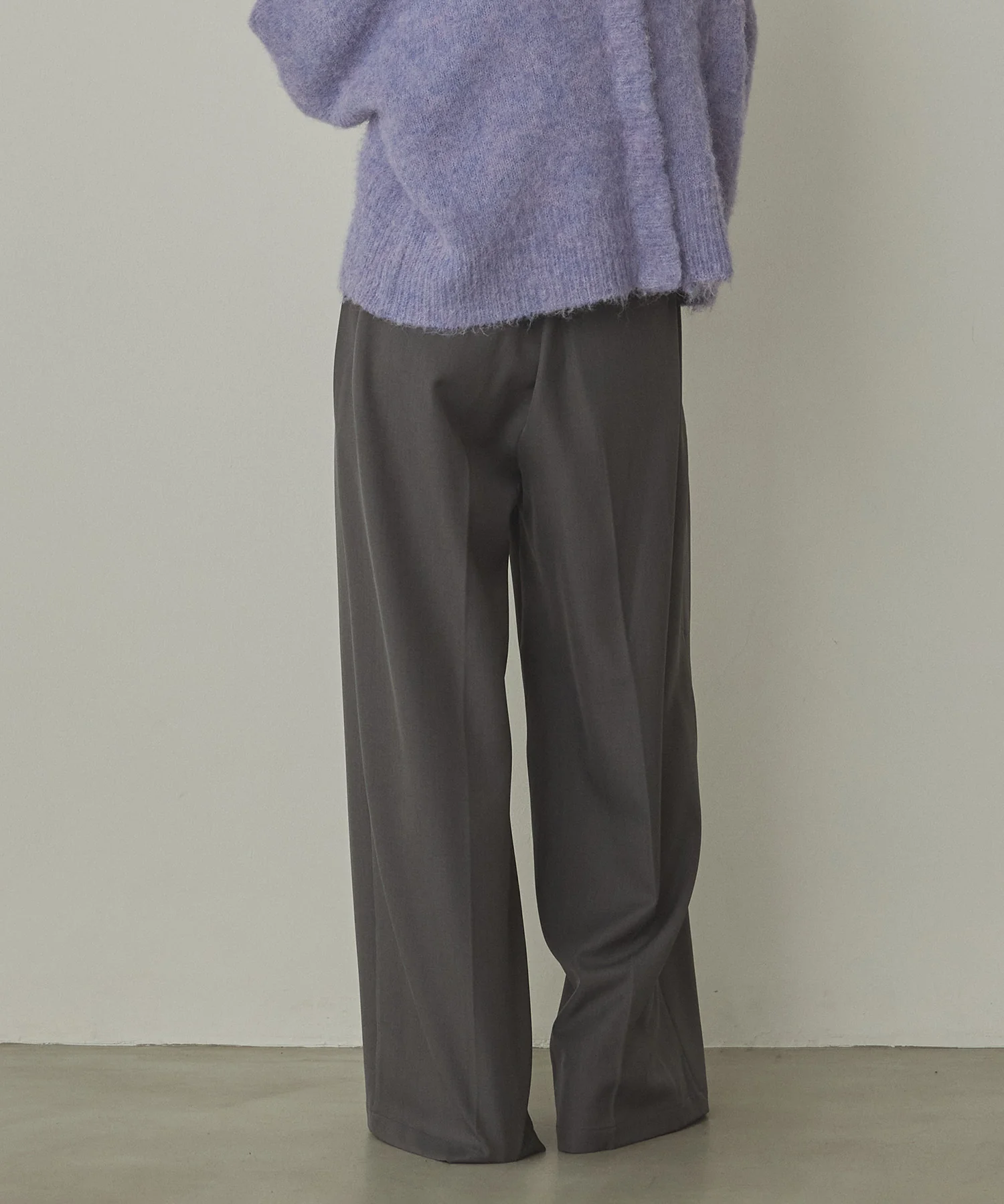 ポリツイル タックパンツ