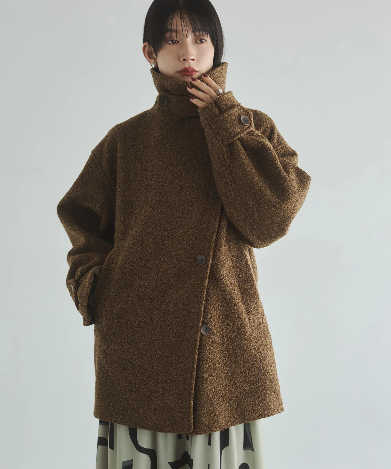 くるくるブークレ ミディアムコート