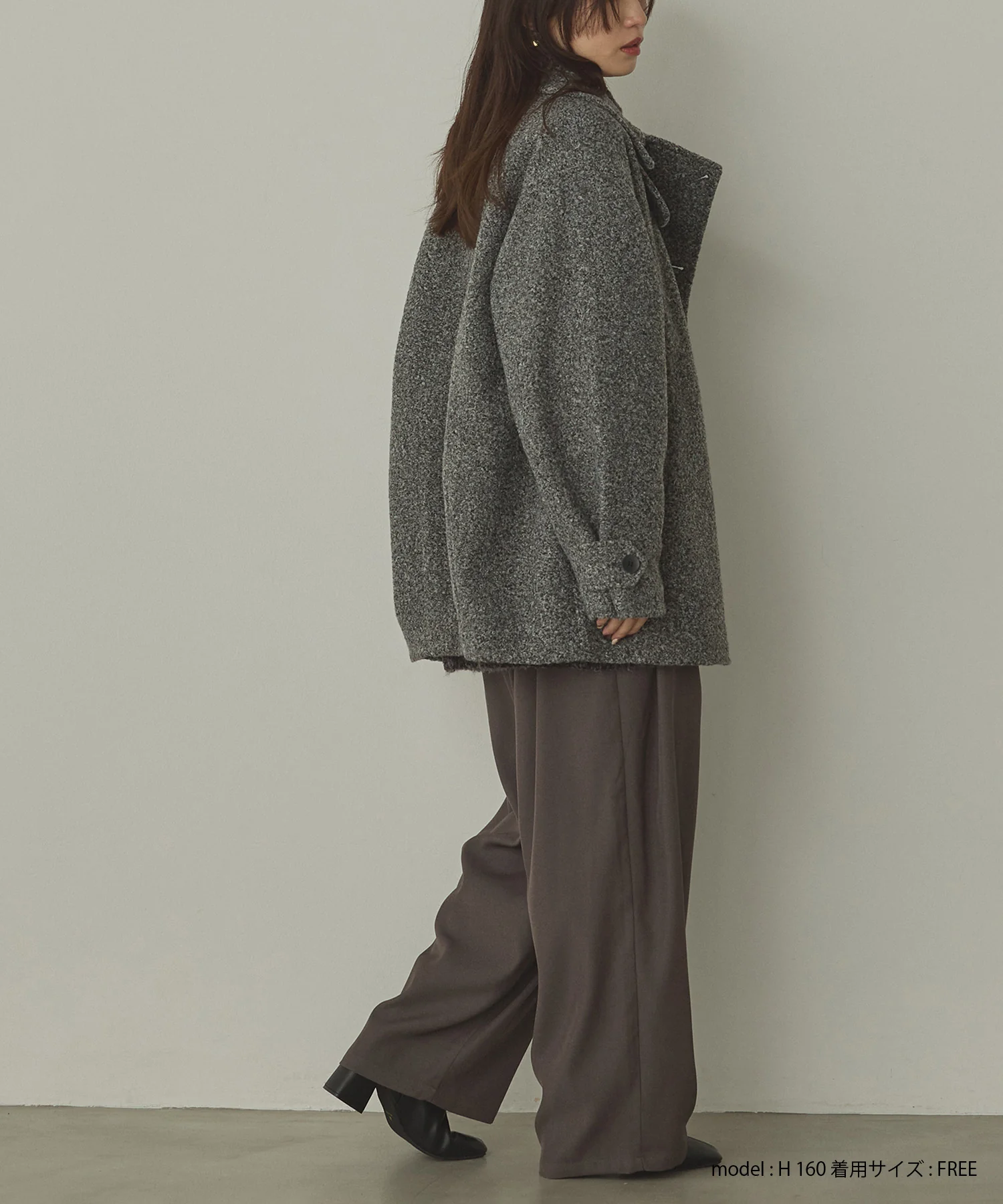 くるくるブークレ ミディアムコート