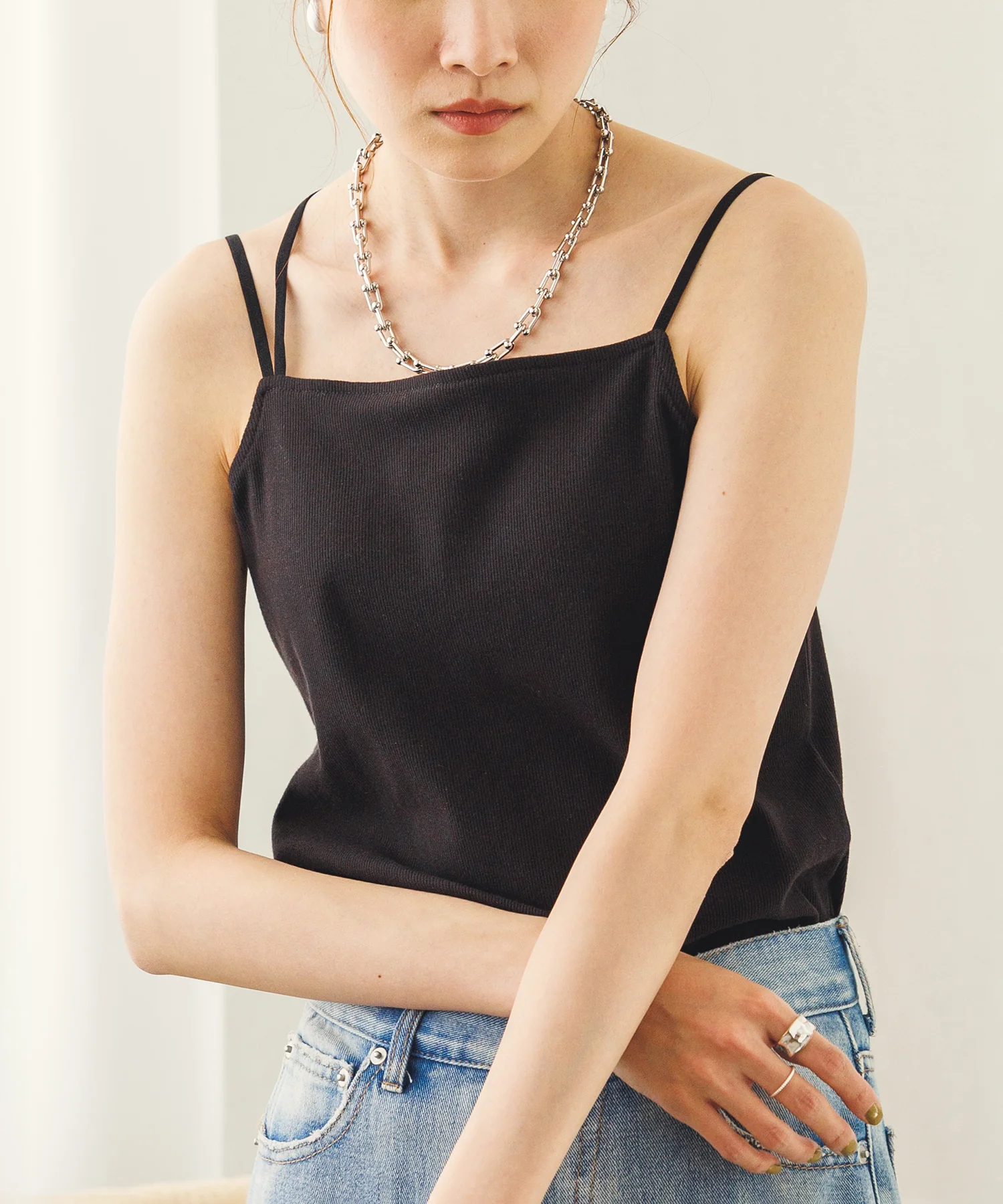 カップ付きアシメキャミソール