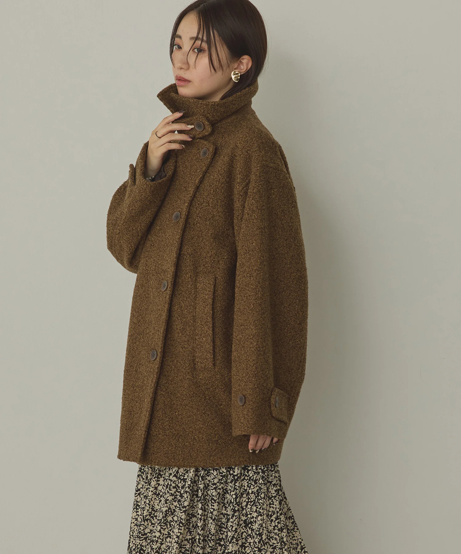 くるくるブークレ ミディアムコート