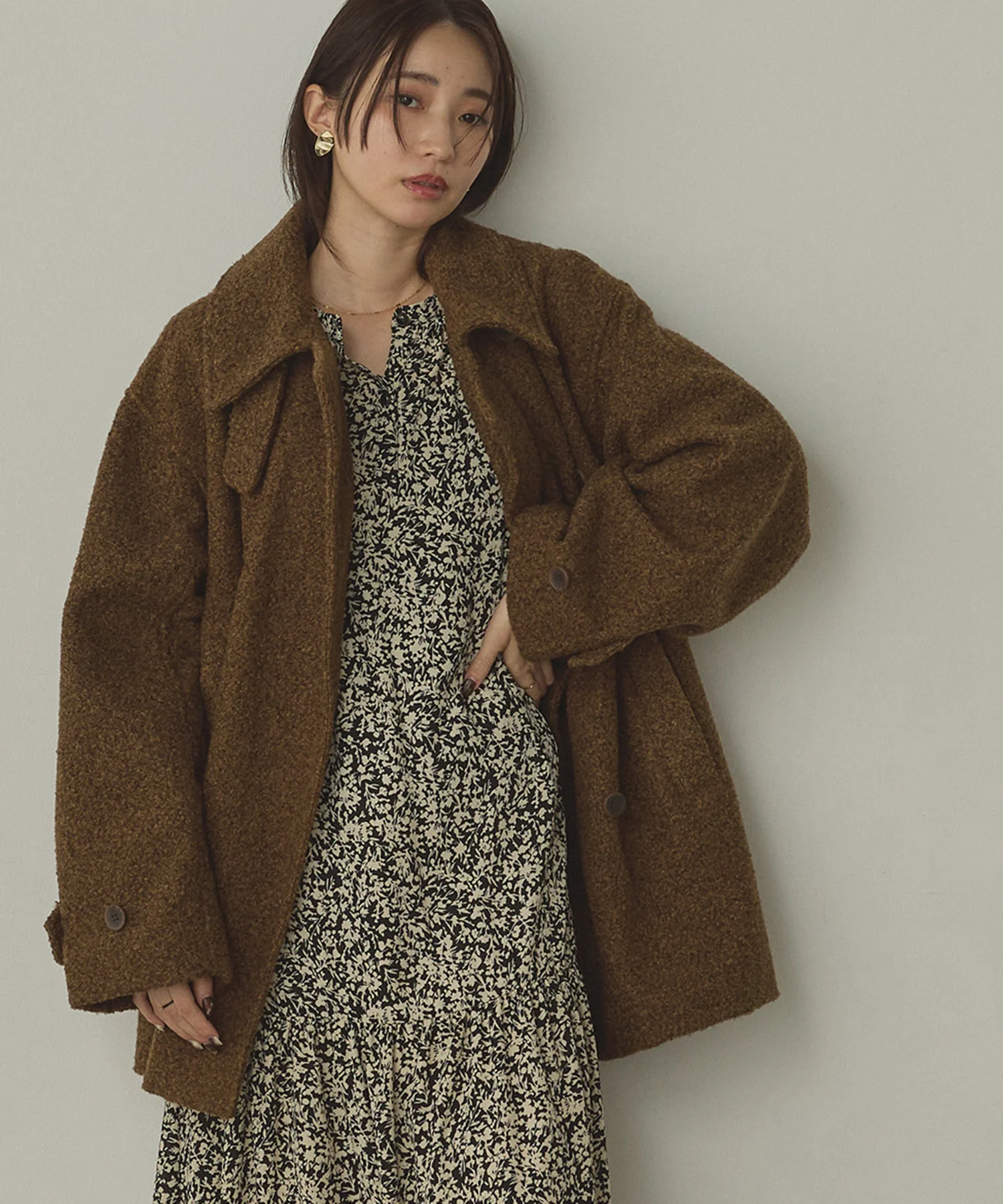 くるくるブークレ ミディアムコート