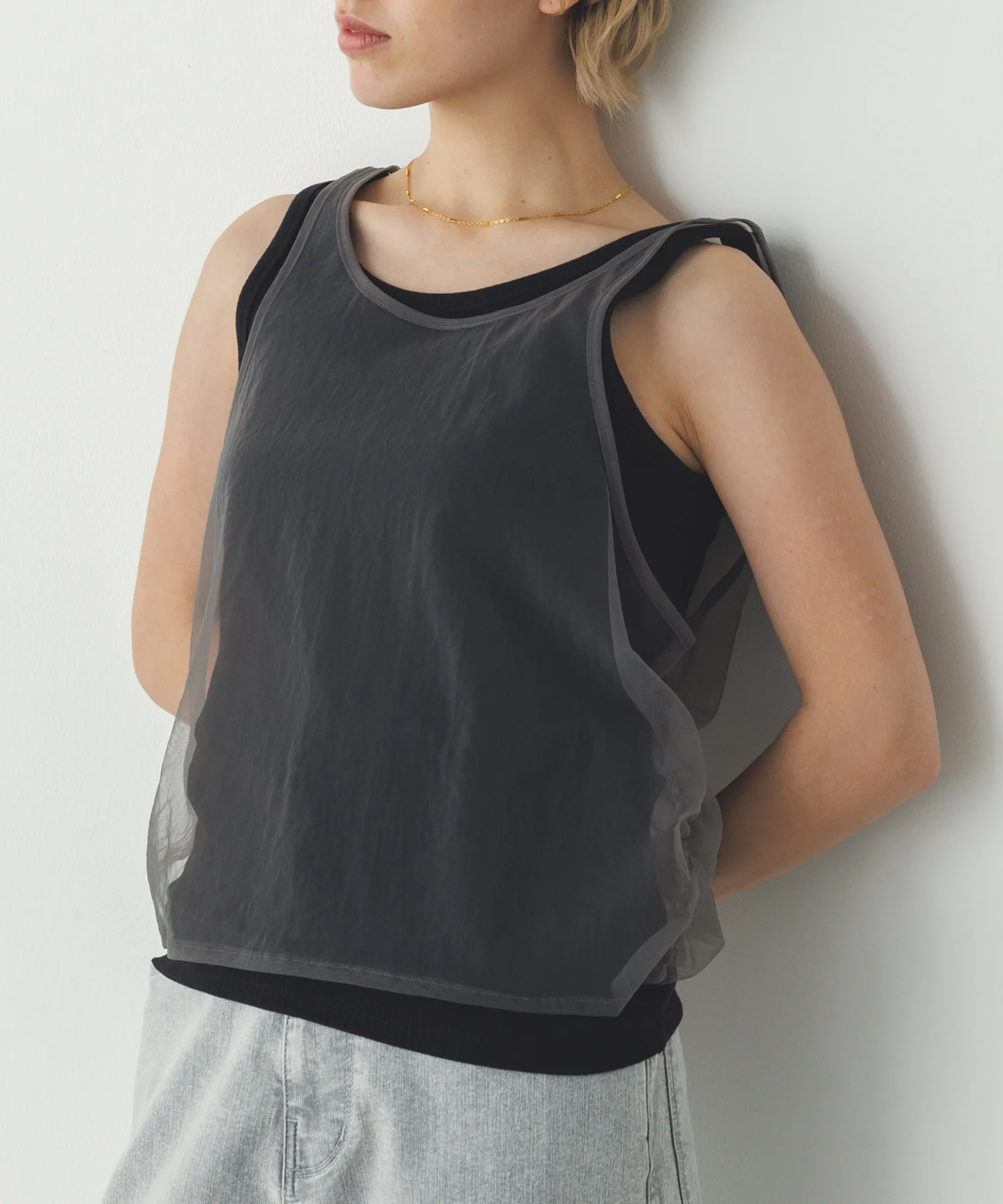 チュールレイヤード リブタンクトップ