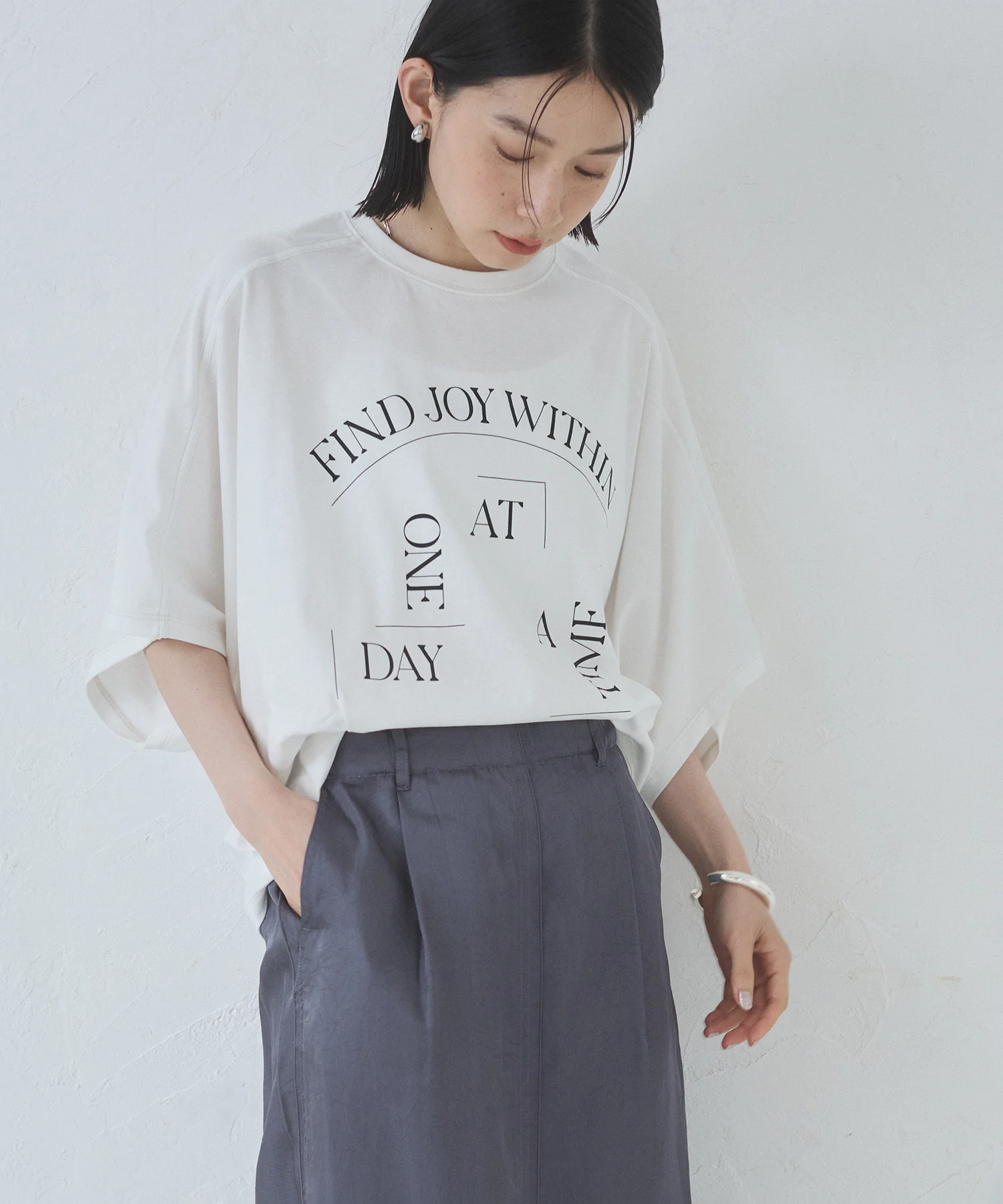 ドルマン ロゴTシャツ