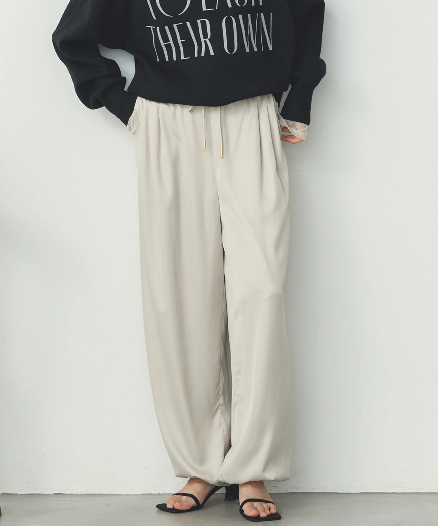 【WEB限定/別注】サテンパラシュートパンツ