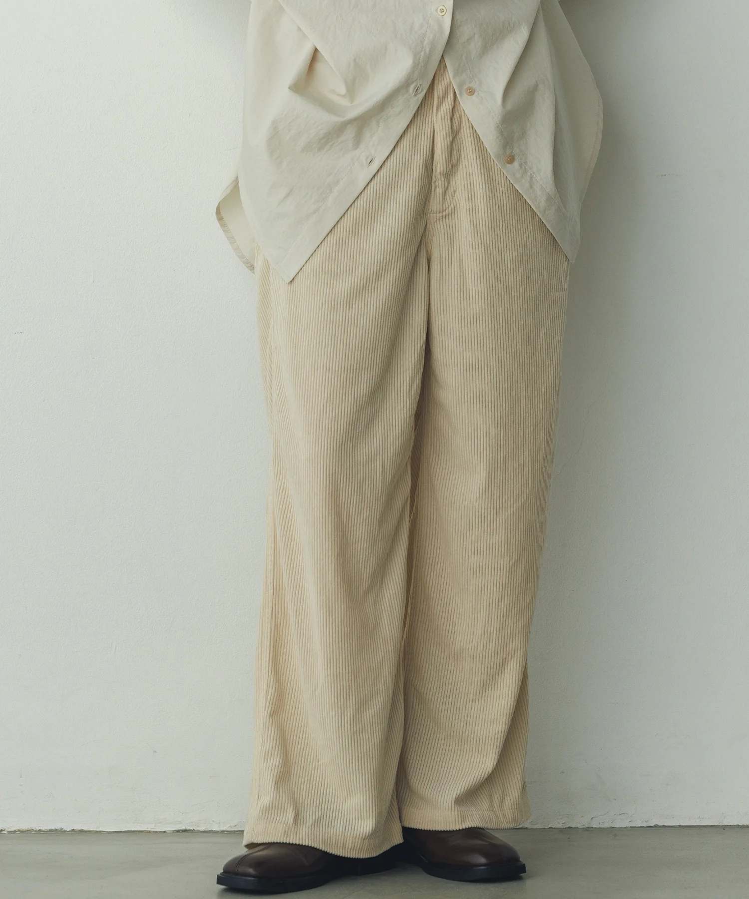 コーデュロイ ワイドストレートパンツ
