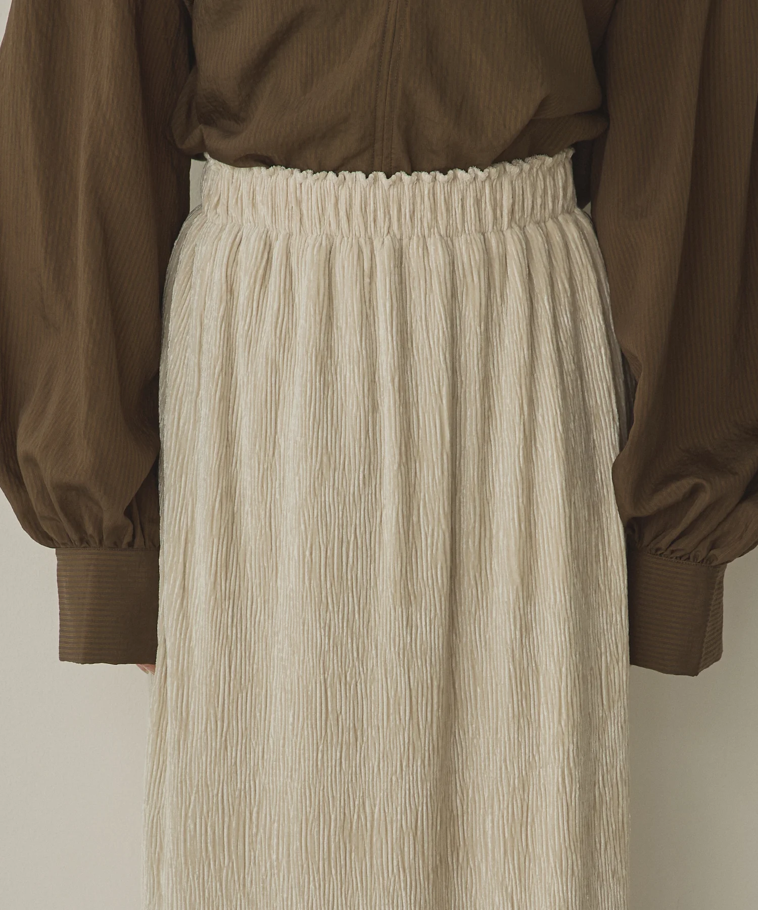 ベロアプリーツタイトスカート