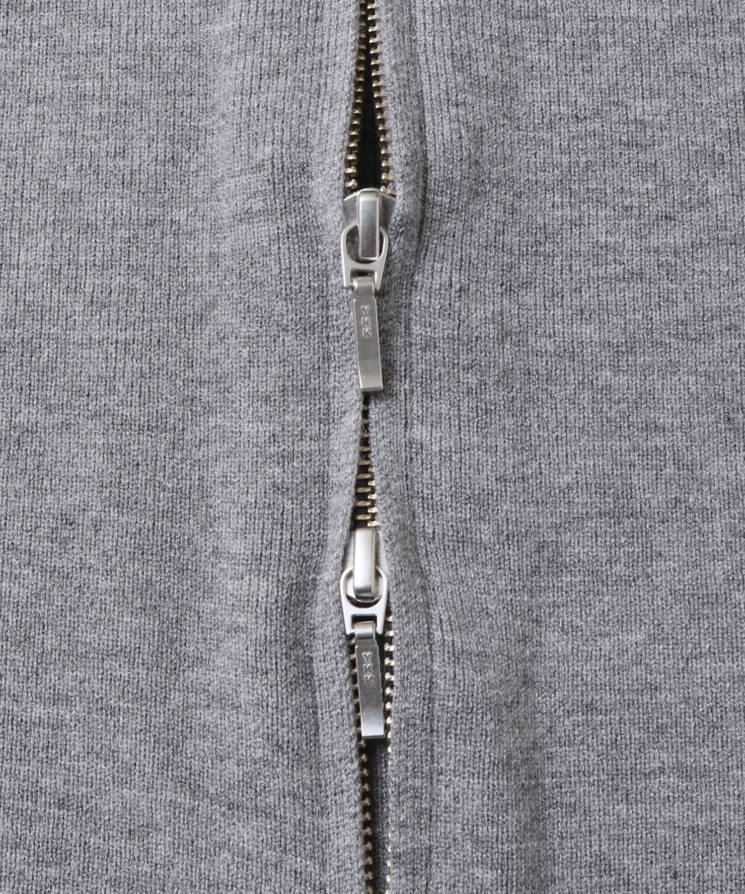 【静電気防止】やわもちヤーン Wジップポロニット