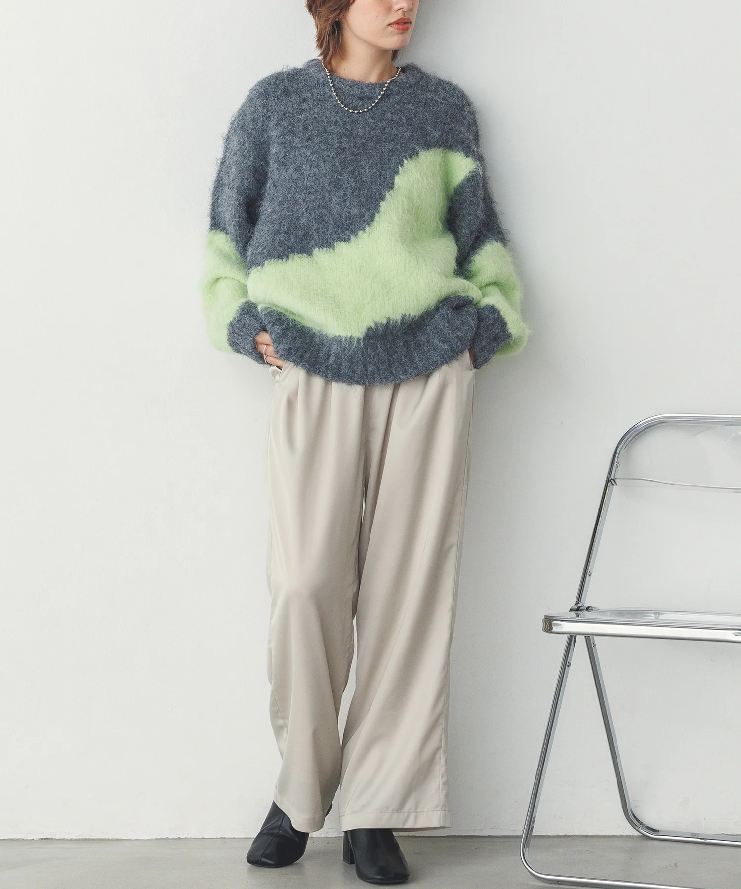 サテン ストレートイージーパンツ