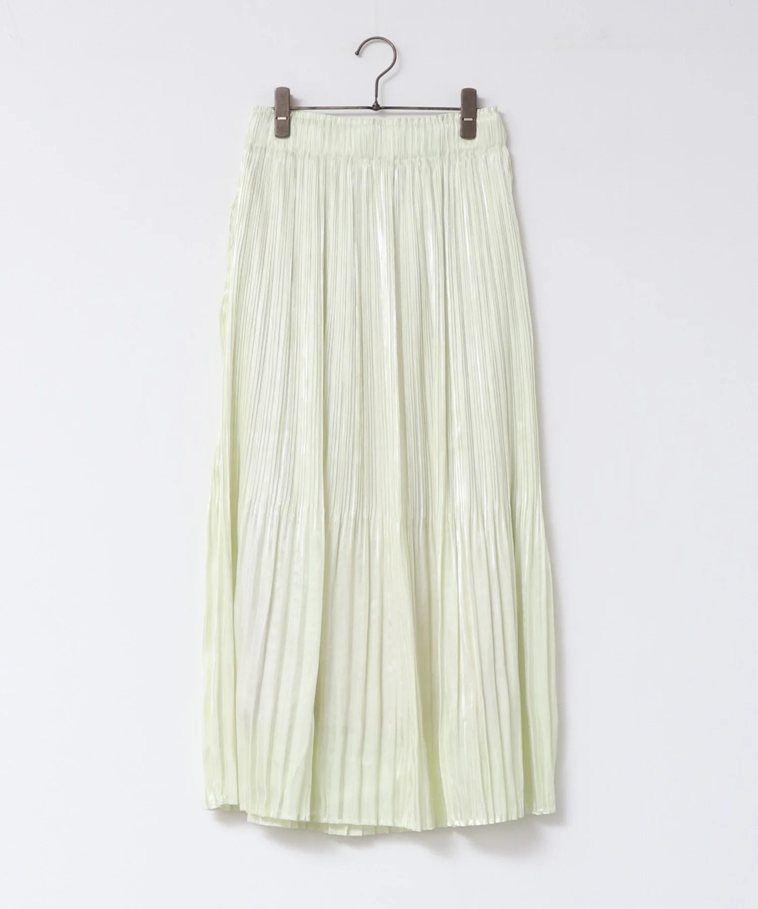 サテンランダムプリーツスカート