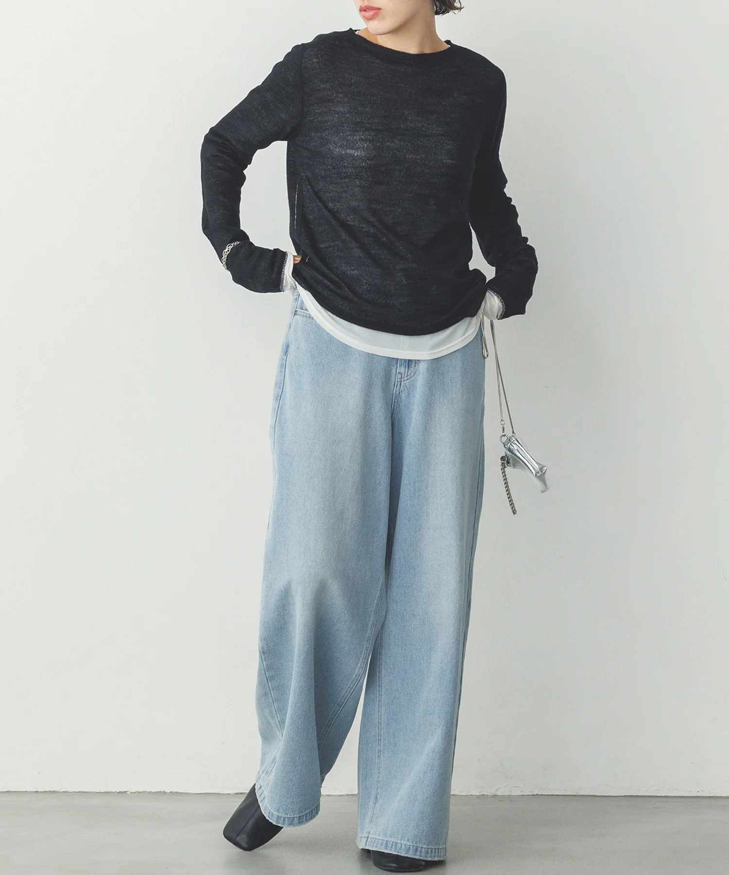 【WEB限定/別注】ラメライン入り ウールミックスシアーニット