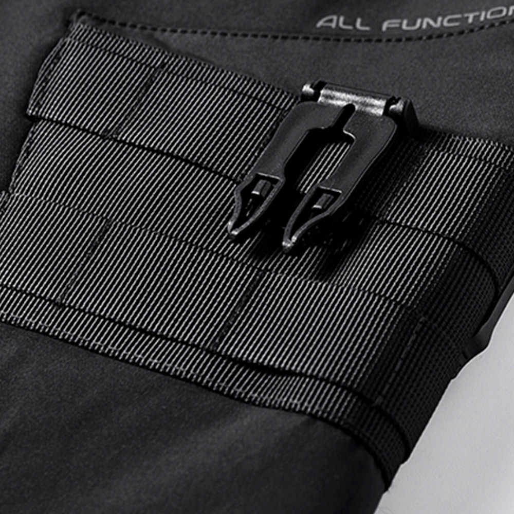 裏起毛　機能性　裾絞りカーゴパンツ（ファスナーポケット付き）