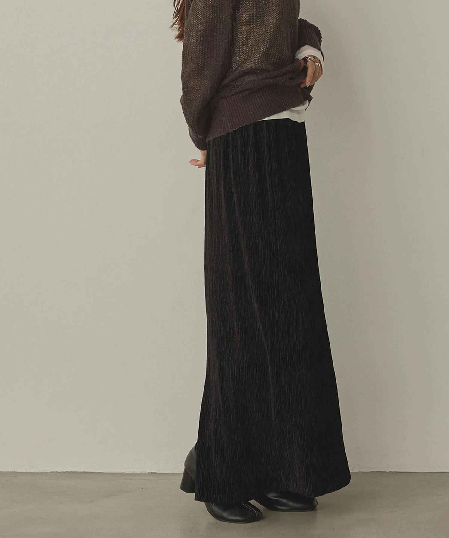 ベロアプリーツタイトスカート