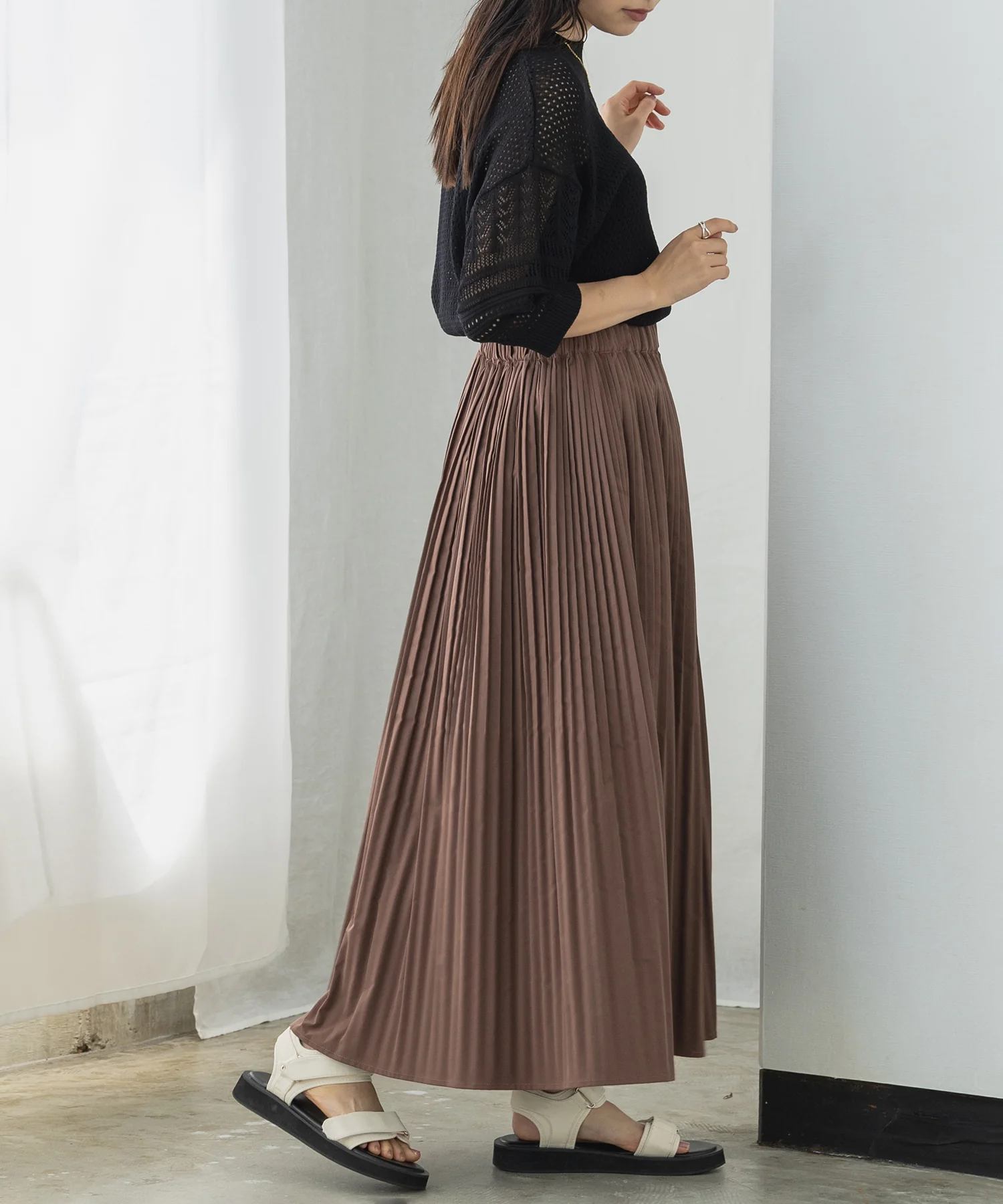 プリーツスカート