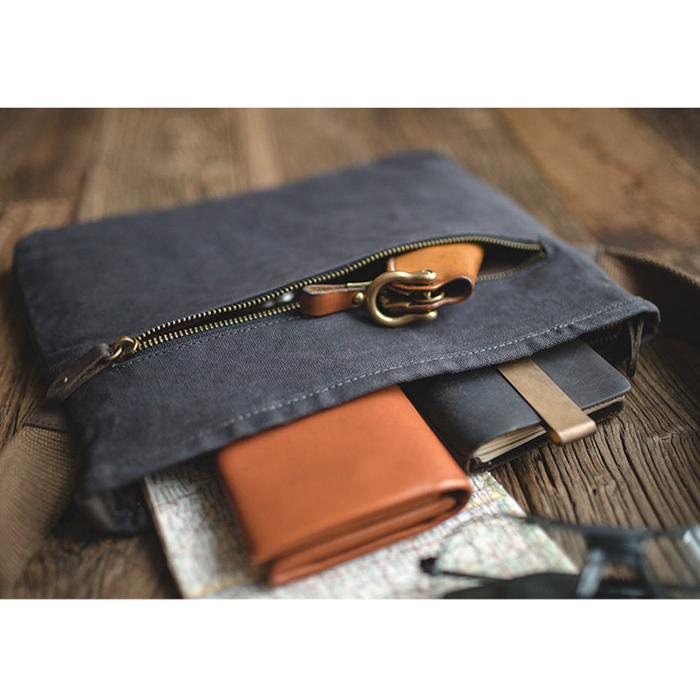 ろうけつ染めキャンバス　撥水加工 ショルダーバッグ