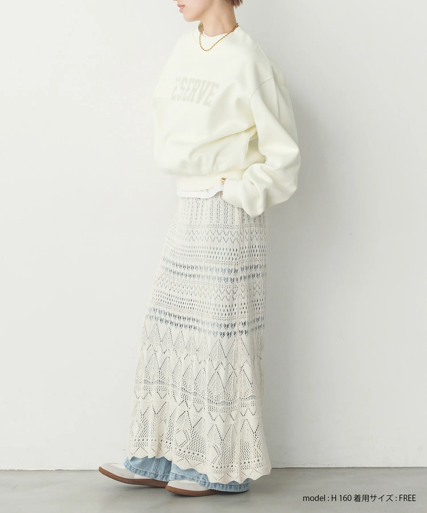 スリーブタック ロゴプリントスウェット