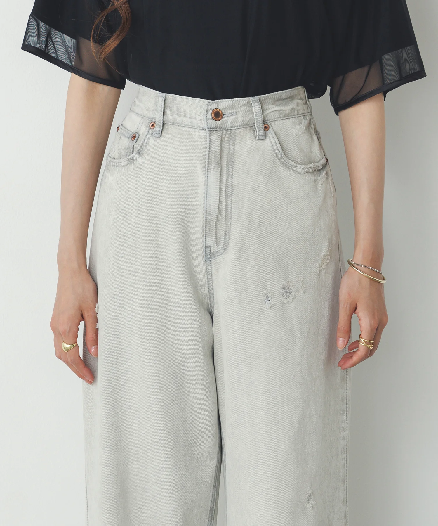 ダメージデニム ゆるストレートパンツ