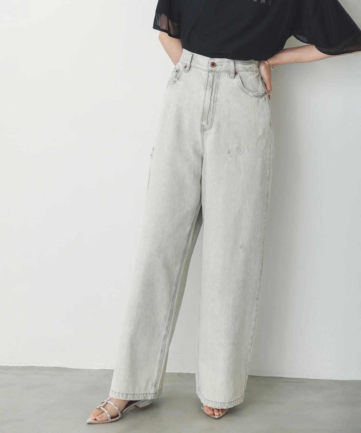ダメージデニム ゆるストレートパンツ