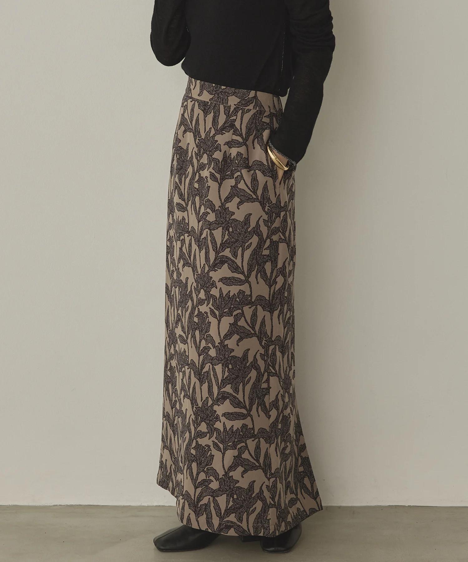 花柄プリント ナロースカート